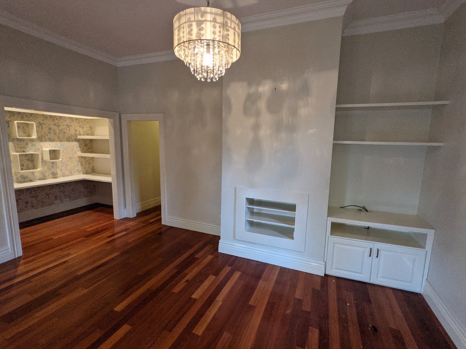 Gallery: 292 Myers Street