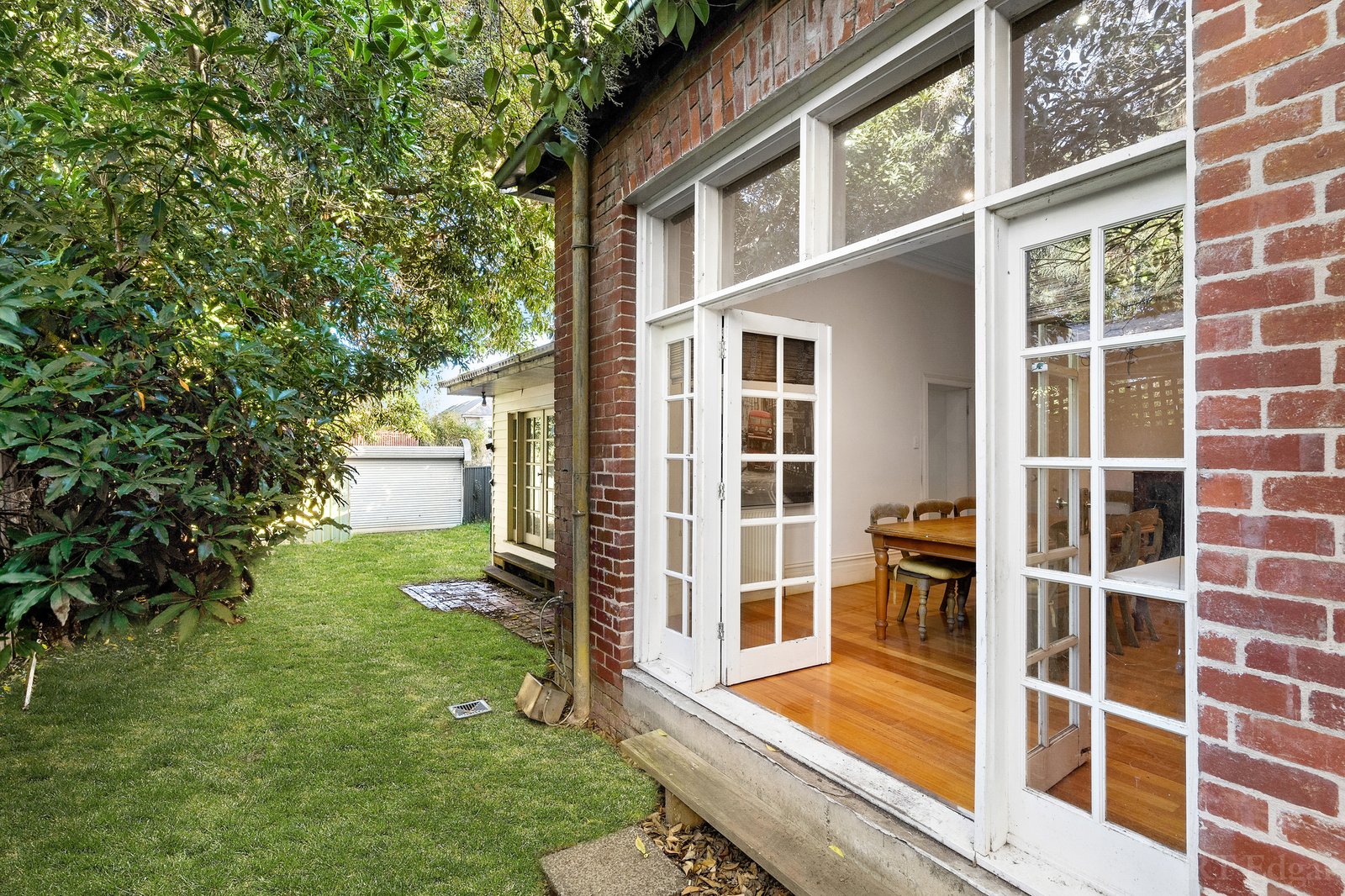 Real Estate and Property in 292 Riversdale Road, Hawthorn East, VIC