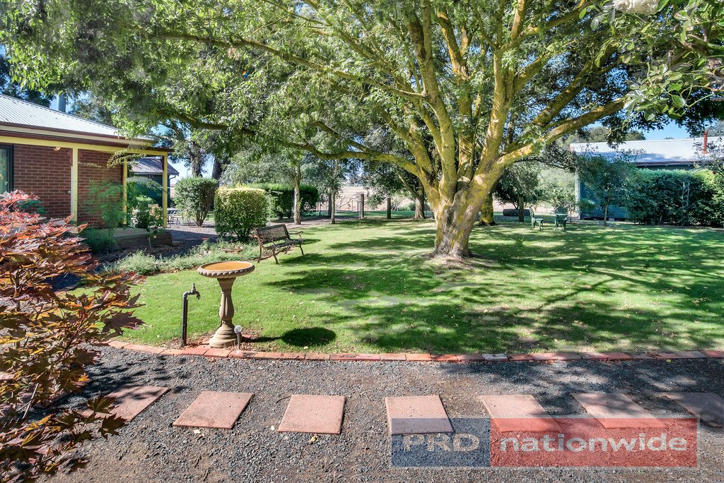 292 Sunraysia Highway MINERS REST 12