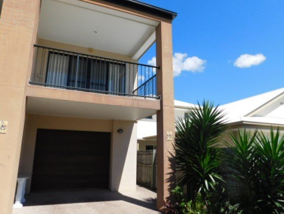 2/92 Sunshine Parade MIAMI 1