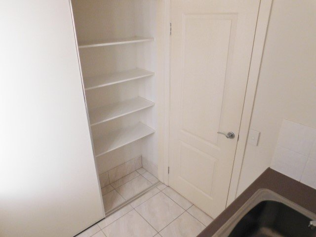 2/92 Sunshine Parade MIAMI 7