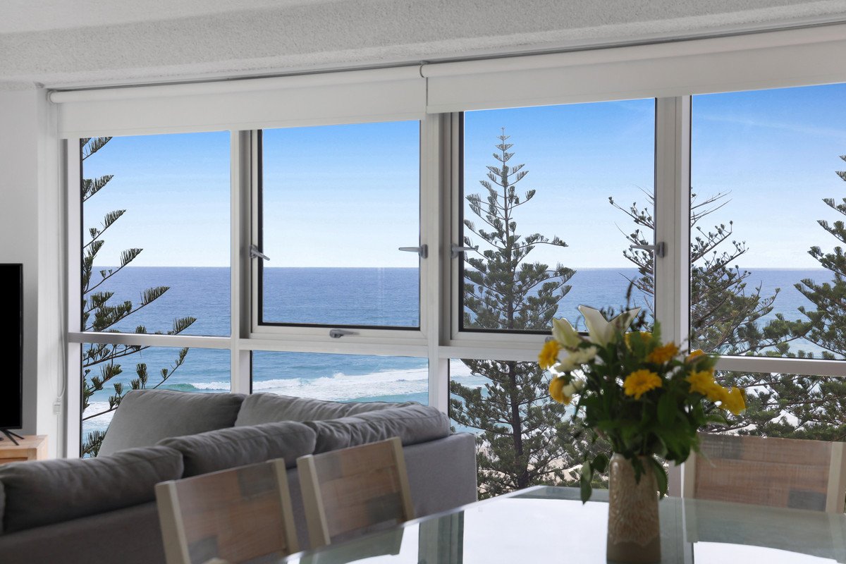 29/202 The Esplanade Burleigh Heads 8