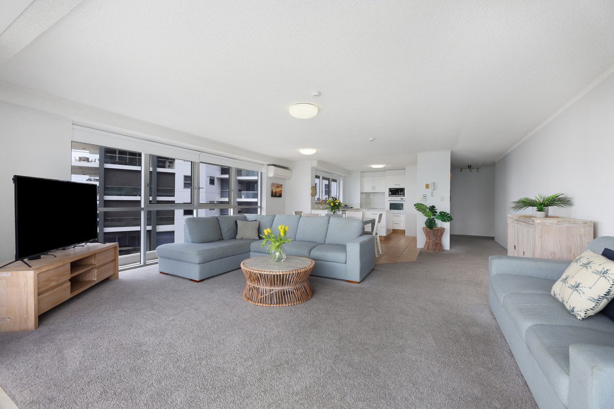 29/202 The Esplanade Burleigh Heads 10