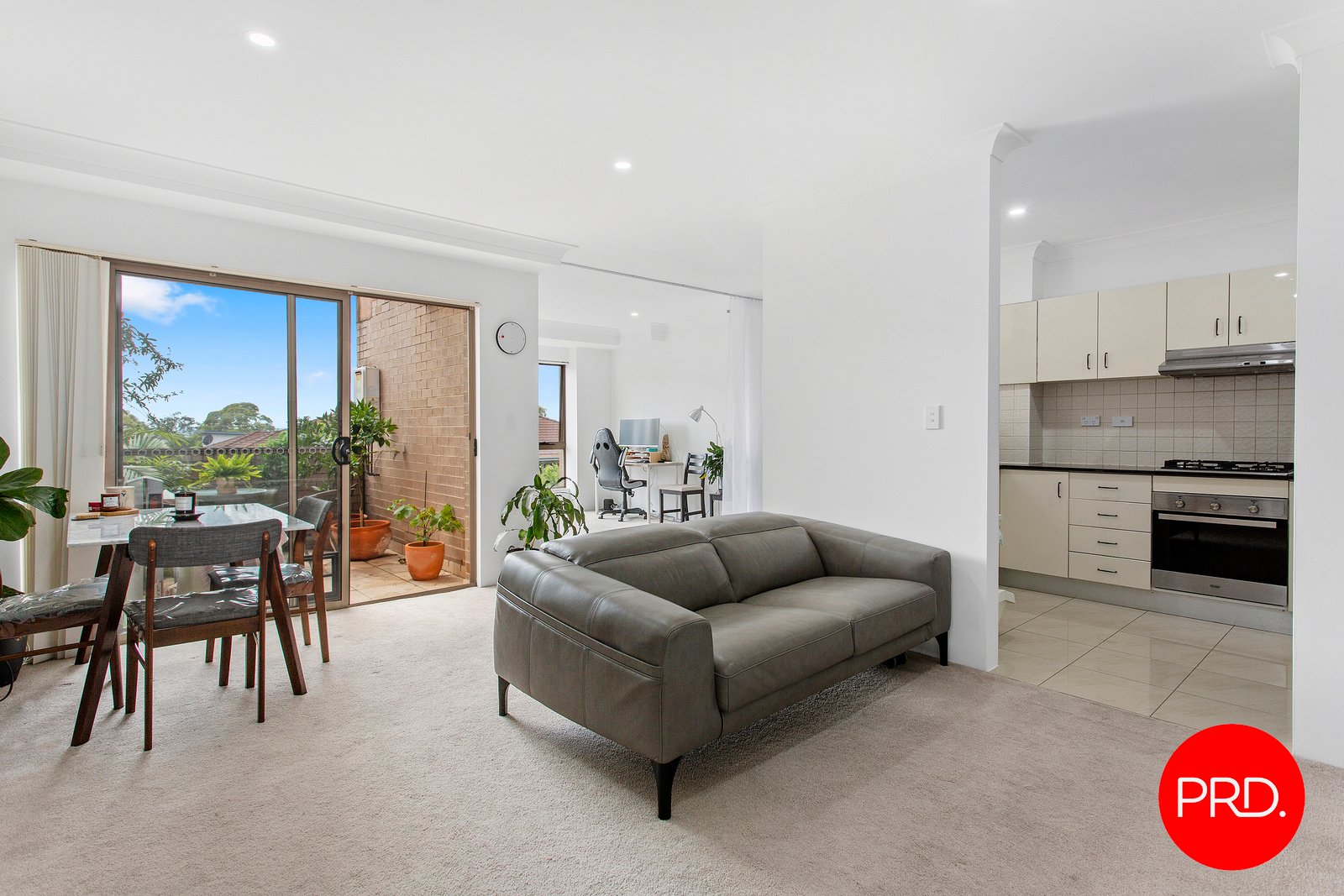 29/26-30 Premier Street KOGARAH 2