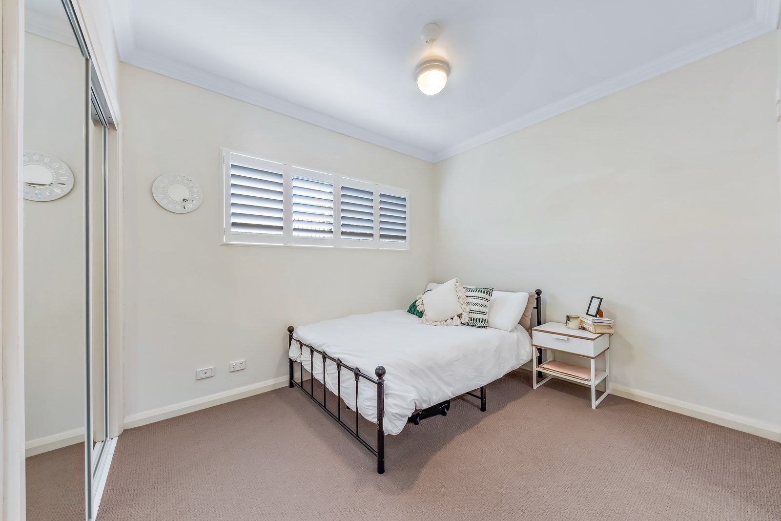 29/3 Deloraine Close CANNONVALE 9