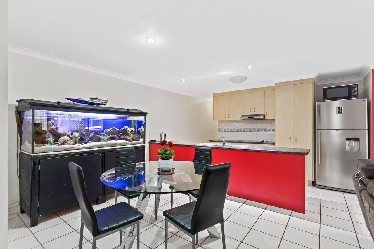 2/93 Paddington Drive CARRARA 4