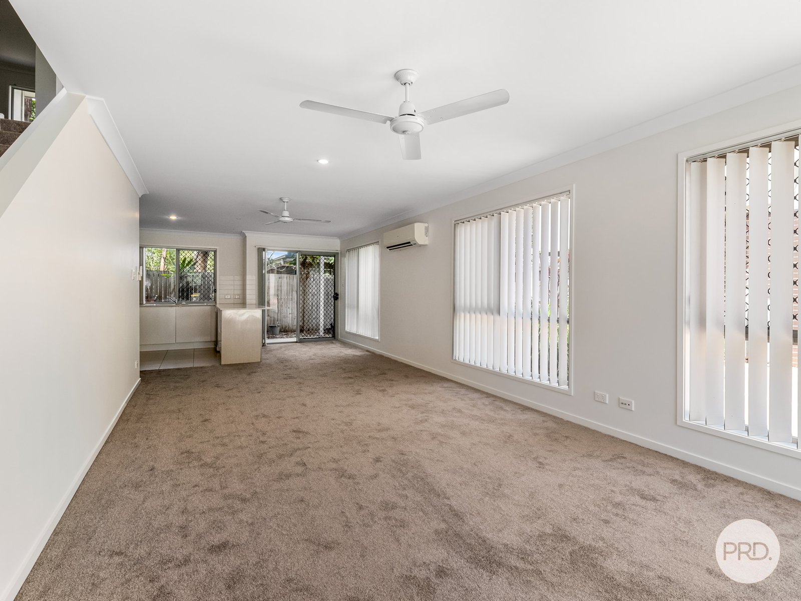 29/33-35 Jellicoe Street LOGANLEA 3