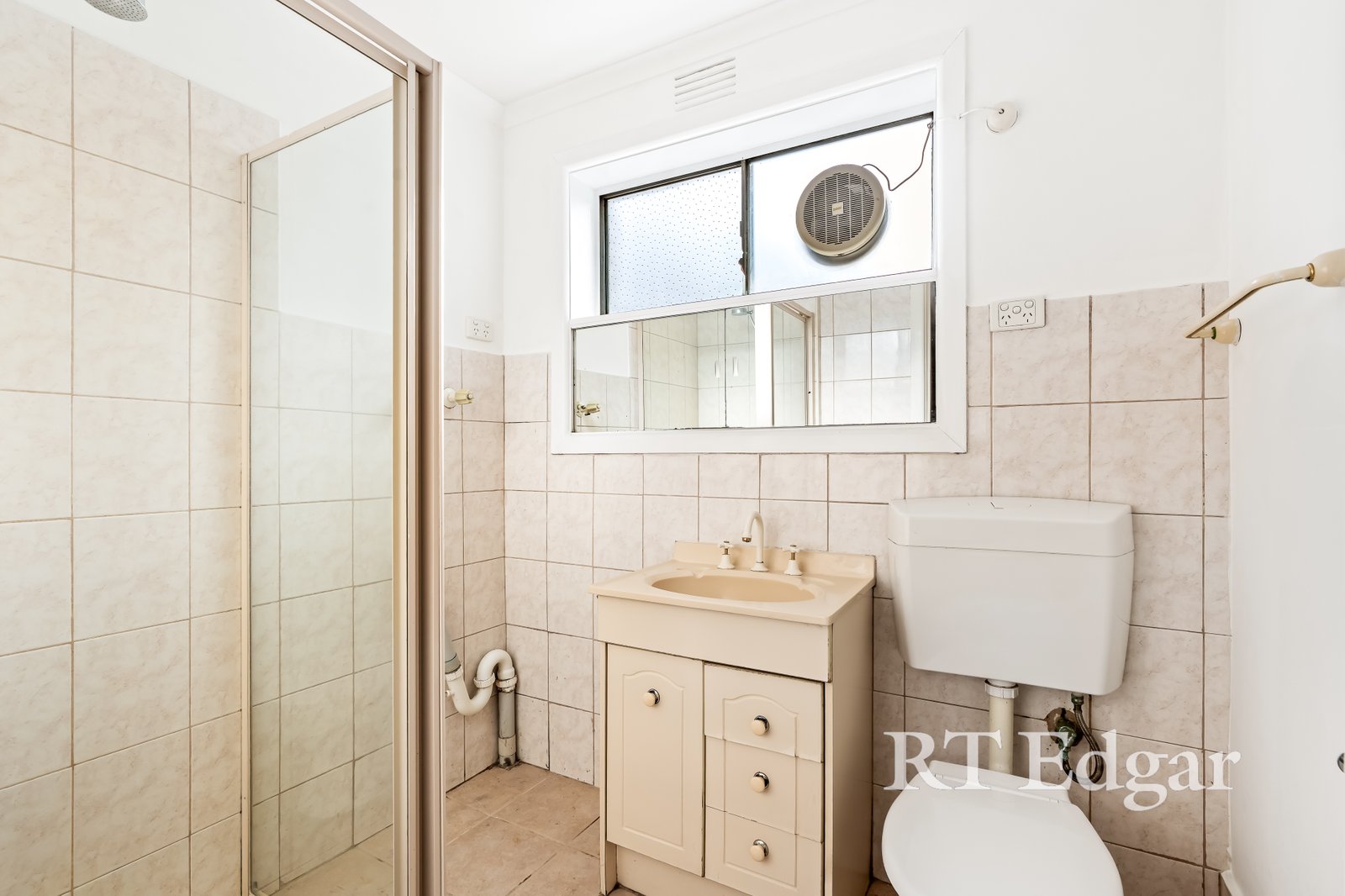 Real Estate and Property in 2/94 Beauchamp Street, Preston, VIC