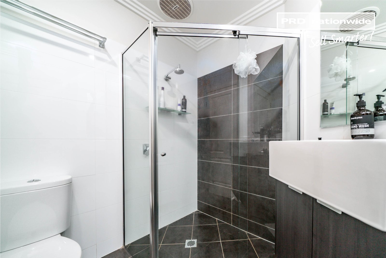 2/94 Brooklyn Drive BOURKELANDS 7