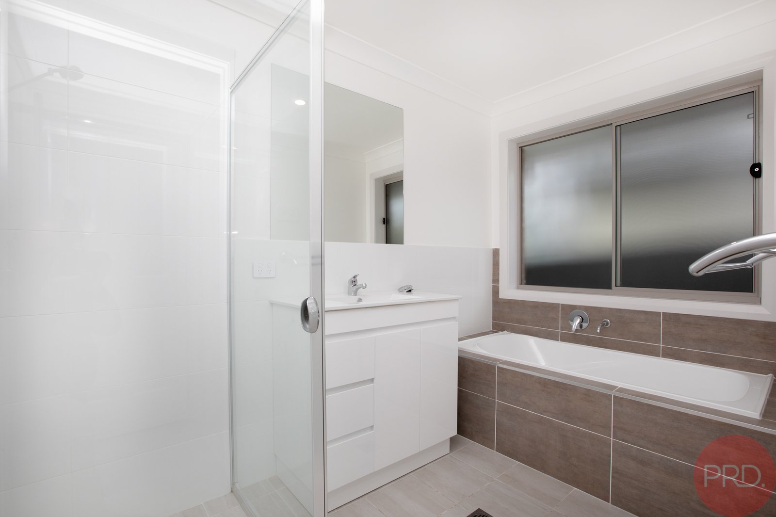 2/94 Flinders Street EAST MAITLAND 13