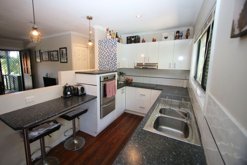 294 Government Road LABRADOR 3