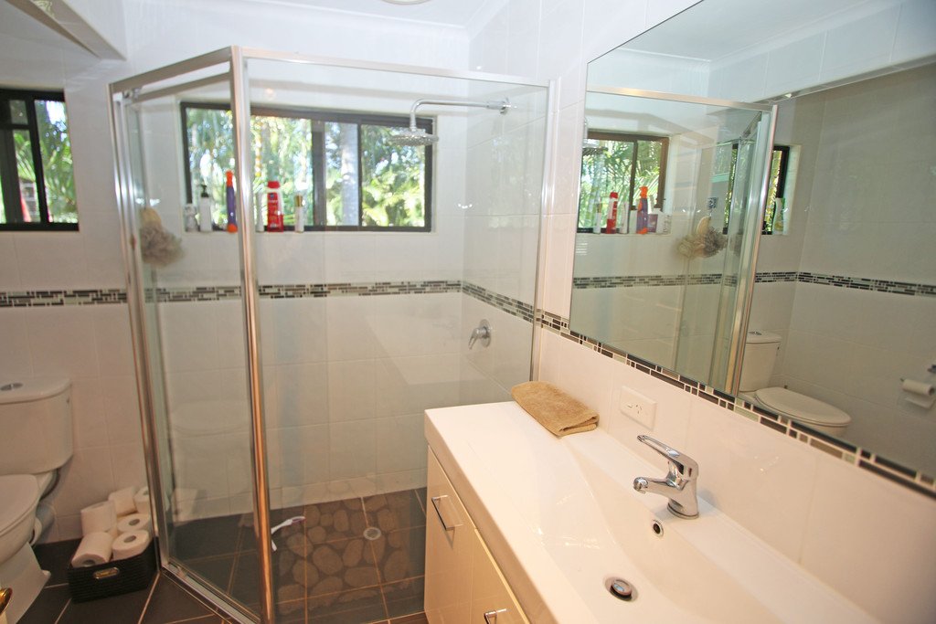 294 Government Road LABRADOR 7