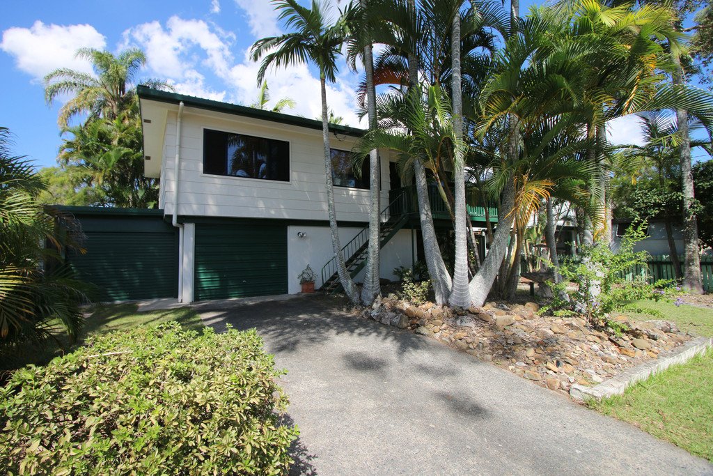 294 Government Road LABRADOR 14