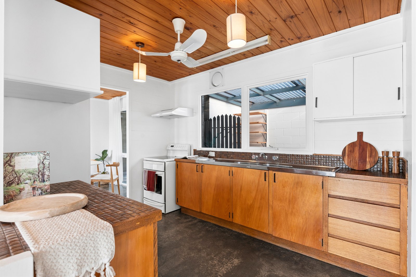 Gallery: 294 Mt Pleasant Road