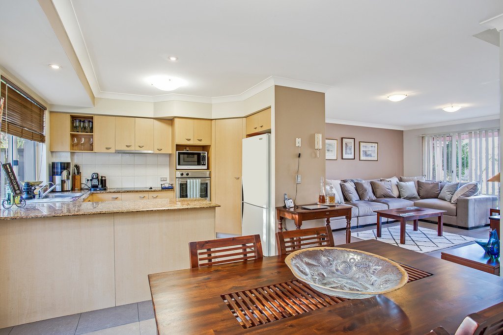 29/480 Christine Ave  ROBINA 5