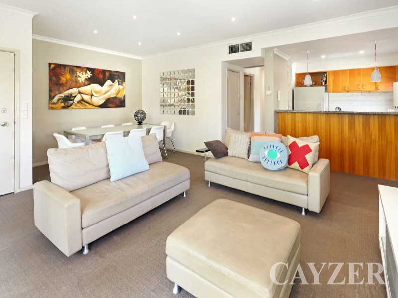 Gallery: 2/95 Dodds Street