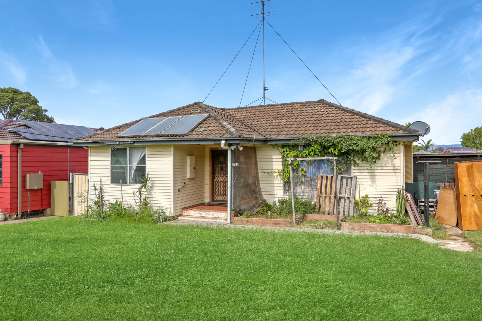 295 Northcliffe Drive BERKELEY 1