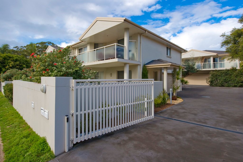 2/95 Shoal Bay Rd  NELSON BAY 2