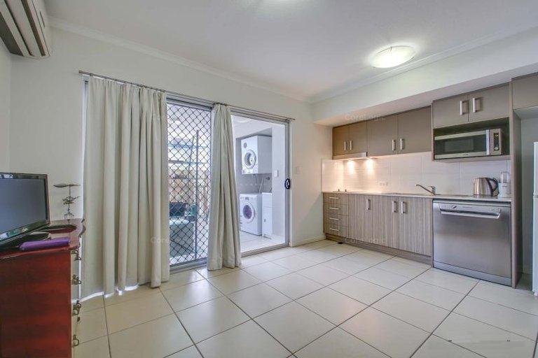 29/50 Collier Street STAFFORD 3