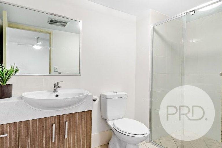 29/50 Collier Street STAFFORD 9