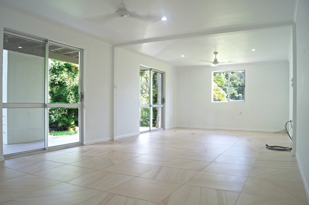 2951 Shute Harbour Road FLAMETREE 5