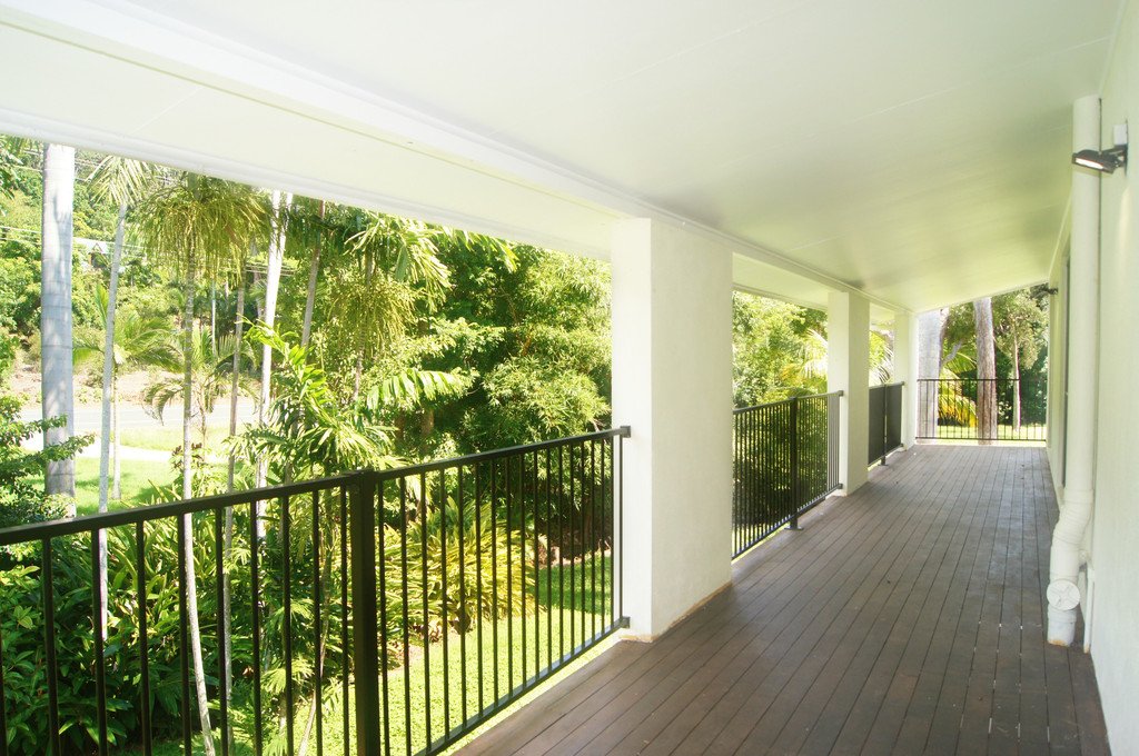 2951 Shute Harbour Road FLAMETREE 10