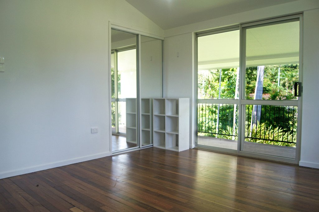 2951 Shute Harbour Road FLAMETREE 14