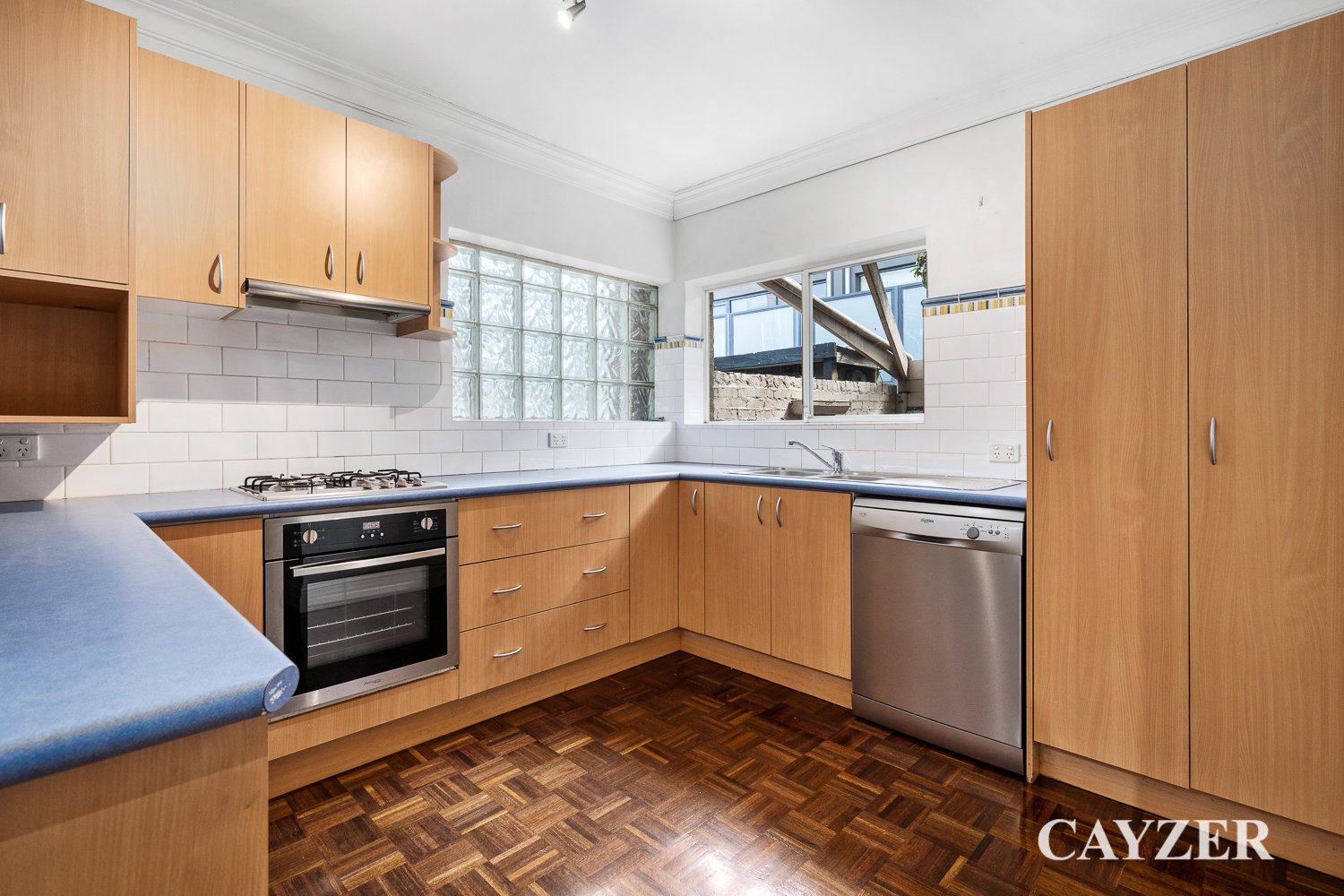Gallery: 296 Bank Street