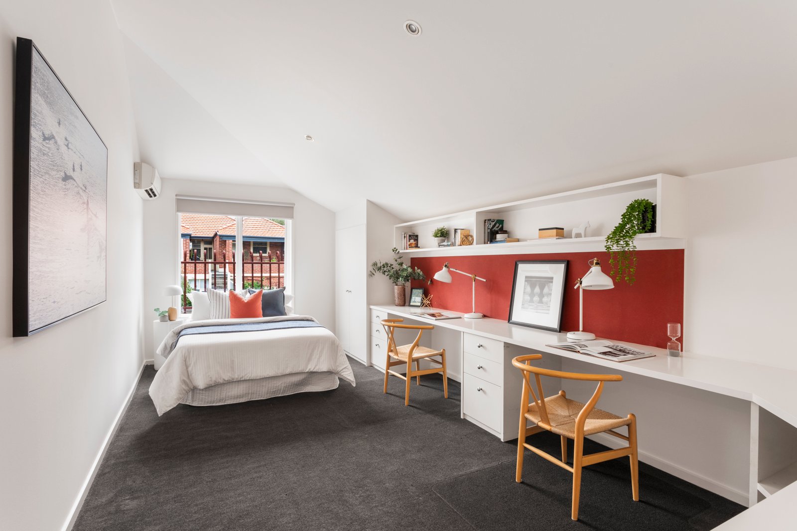 Real Estate and Property in 2/96 Broadway, Elwood, VIC