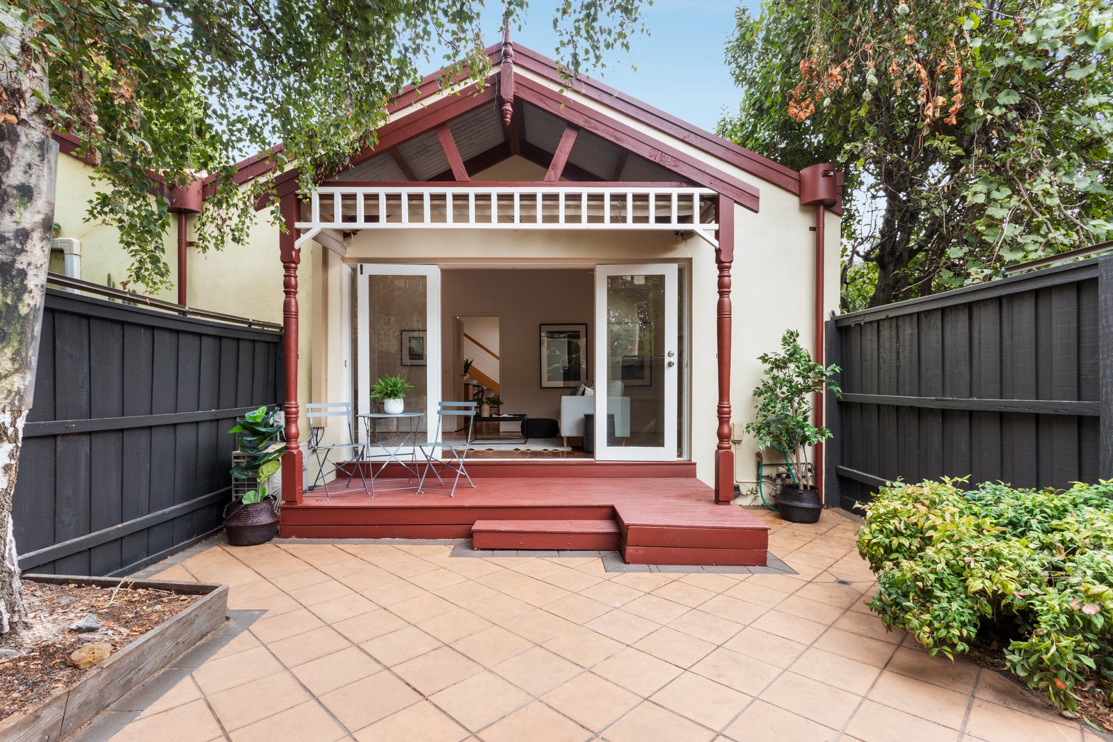 Real Estate and Property in 2/96 Broadway, Elwood, VIC