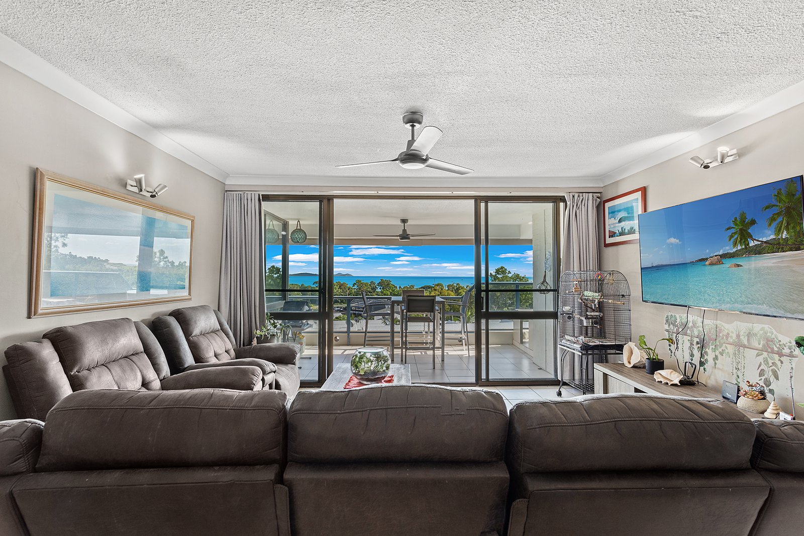 29/6 Eshelby Drive CANNONVALE 4