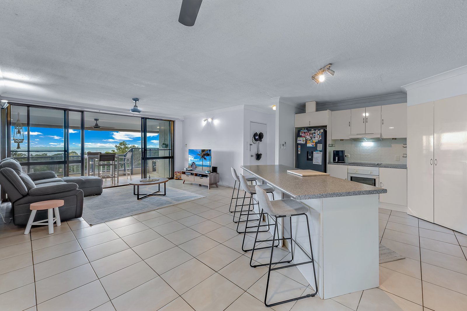 29/6 Eshelby Drive CANNONVALE 3