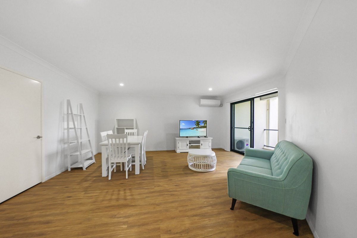 29/6 Fifth Avenue BURLEIGH HEADS 5