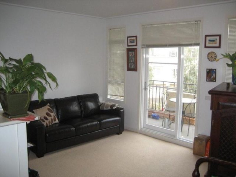 Gallery: 29/6 Graham Street
