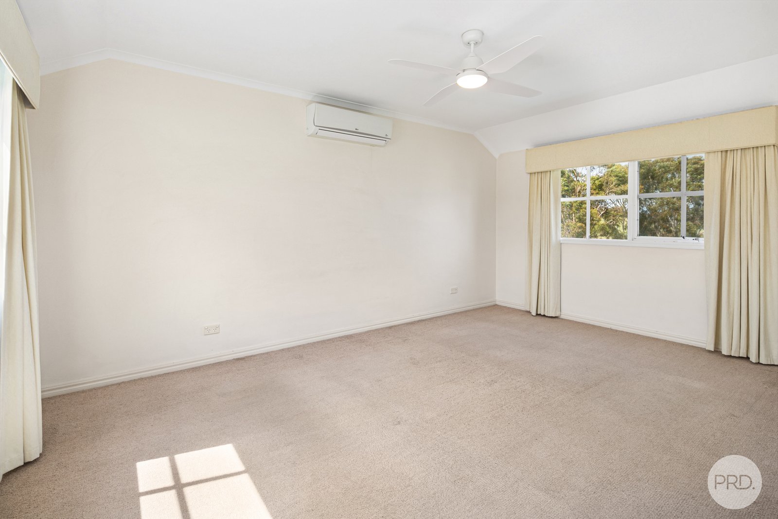 296 Happy Valley Road HAPPY VALLEY 6