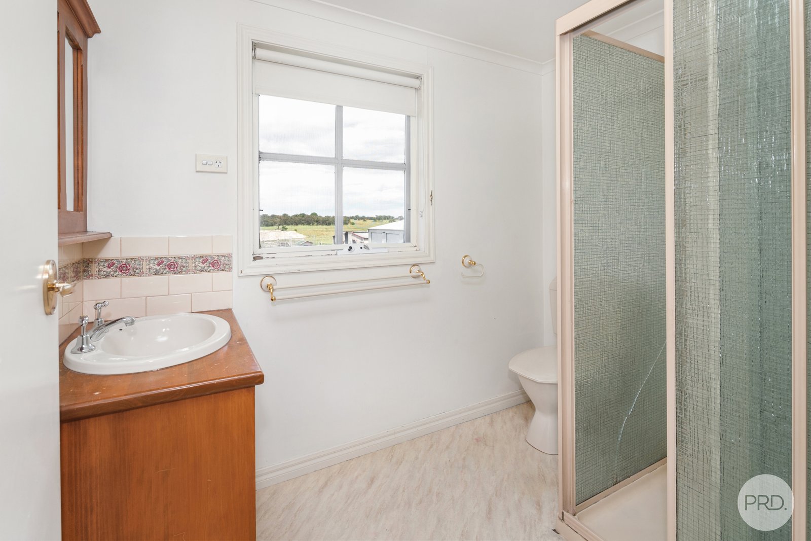 296 Happy Valley Road HAPPY VALLEY 7