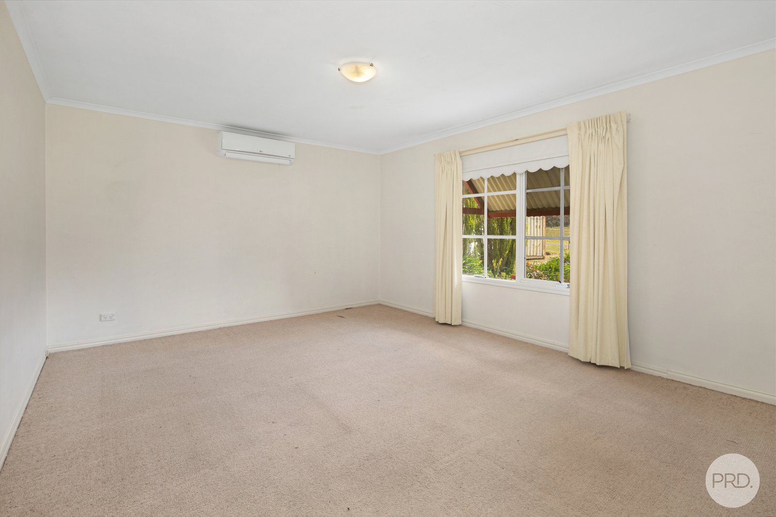 296 Happy Valley Road HAPPY VALLEY 8