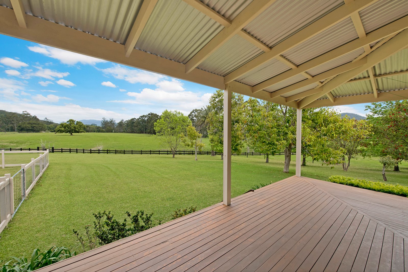 296 Logans Crossing Road LOGANS CROSSING 18