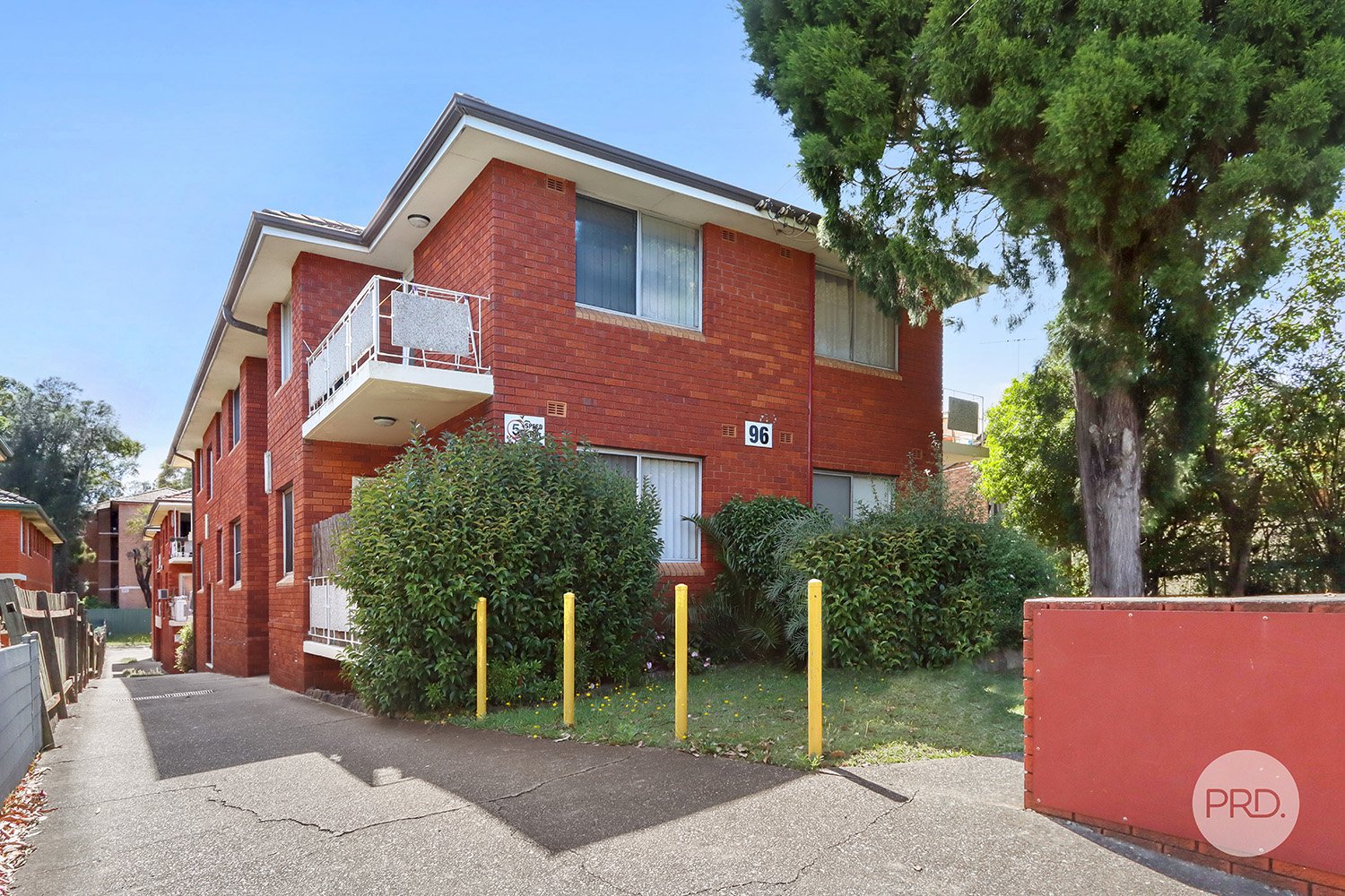 2/96 Sproule Street LAKEMBA 5
