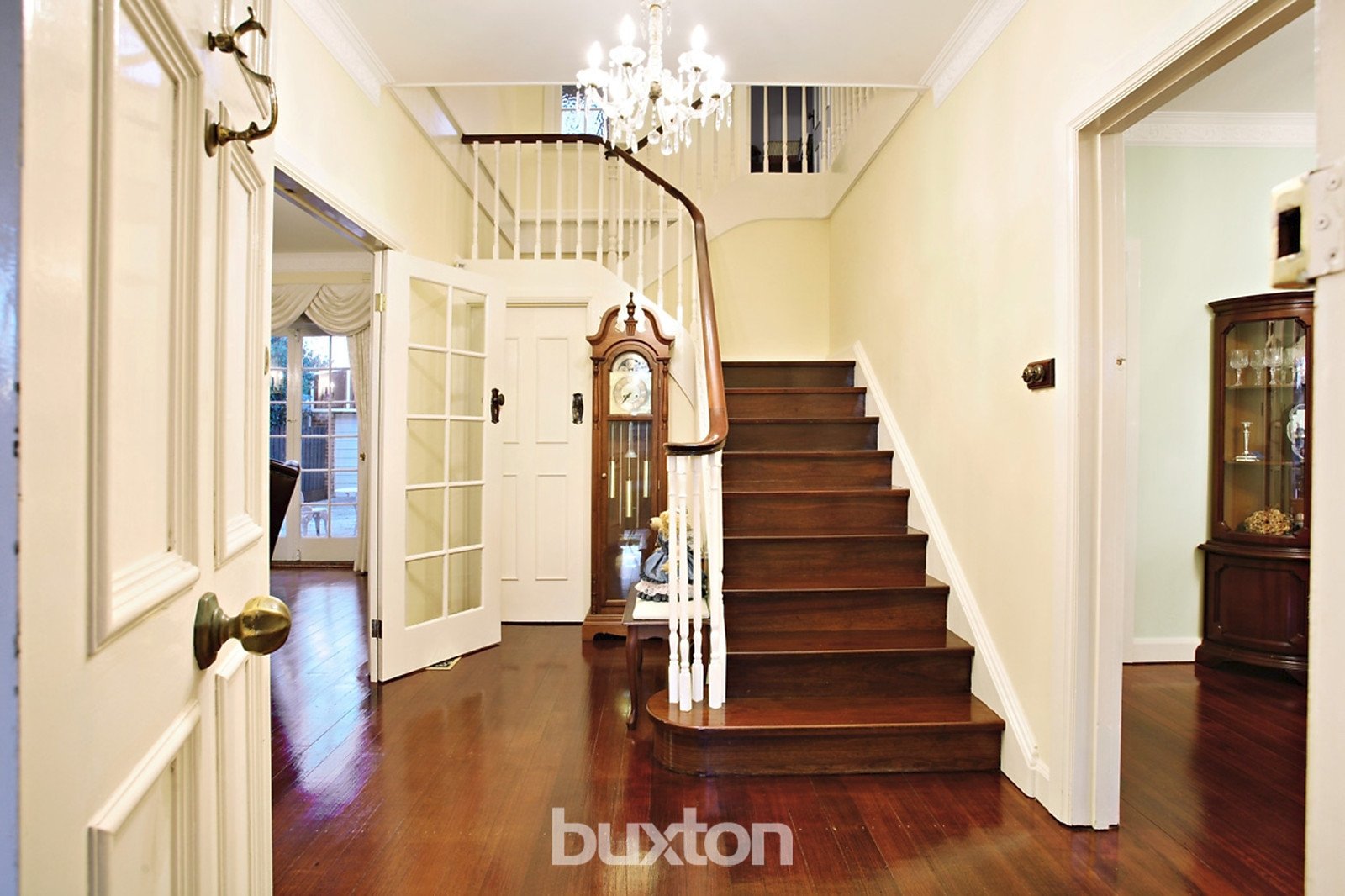 Gallery: 296 Station Street