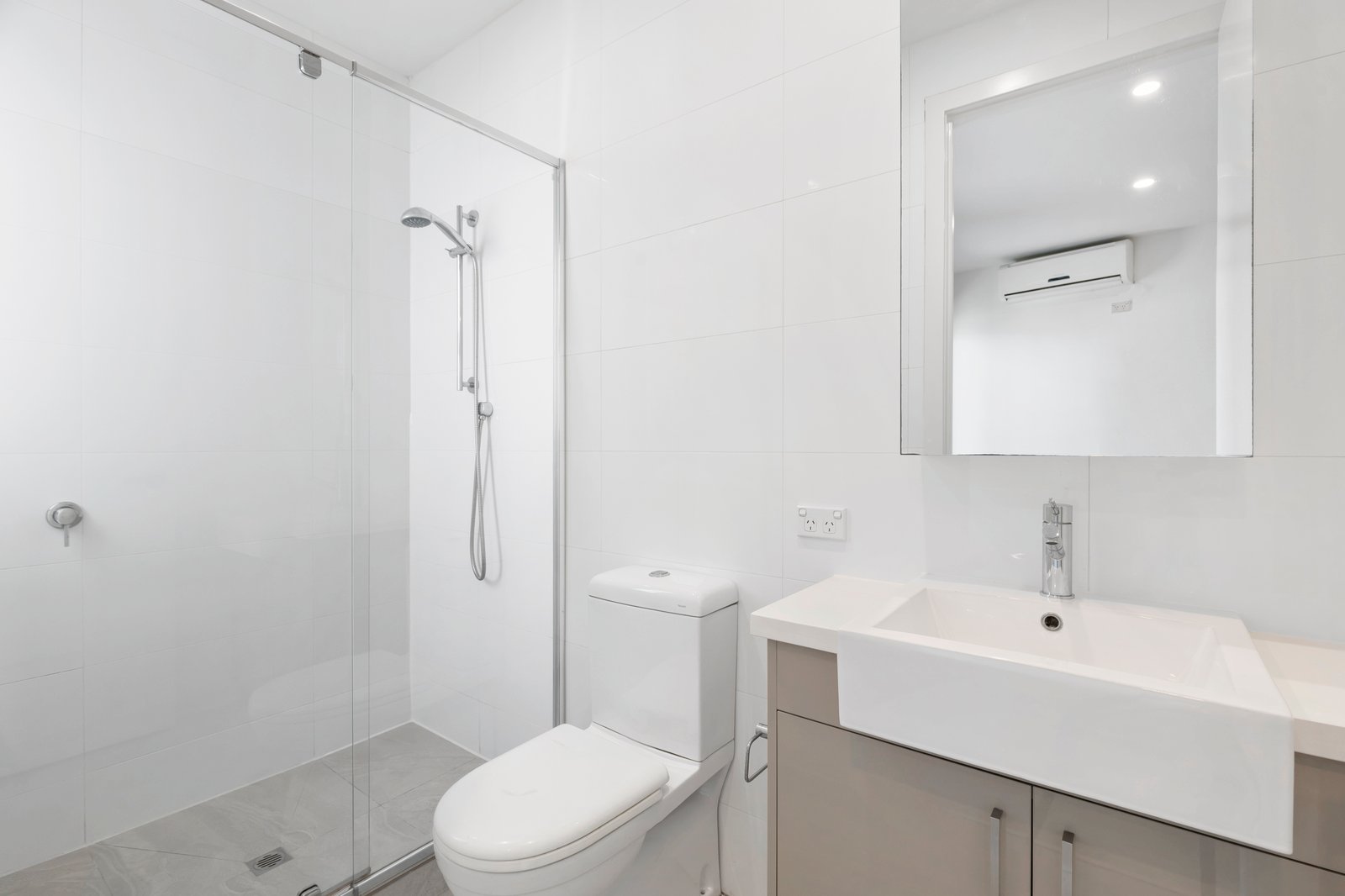 Real Estate and Property in 2/96 Station Street, Sandringham, VIC