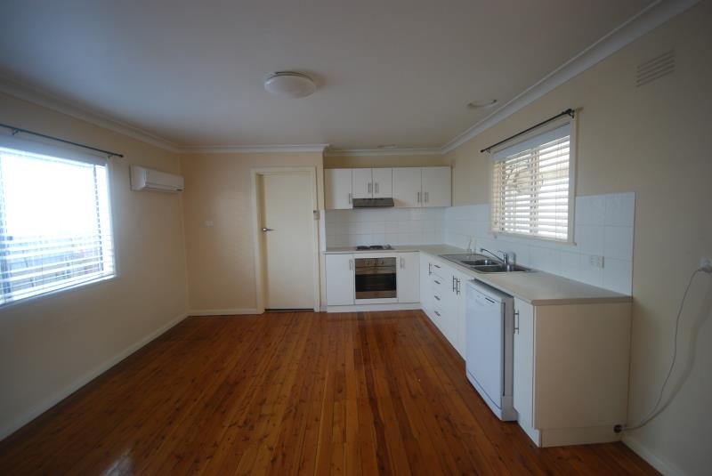 2/97 Crampton Street WAGGA WAGGA 6