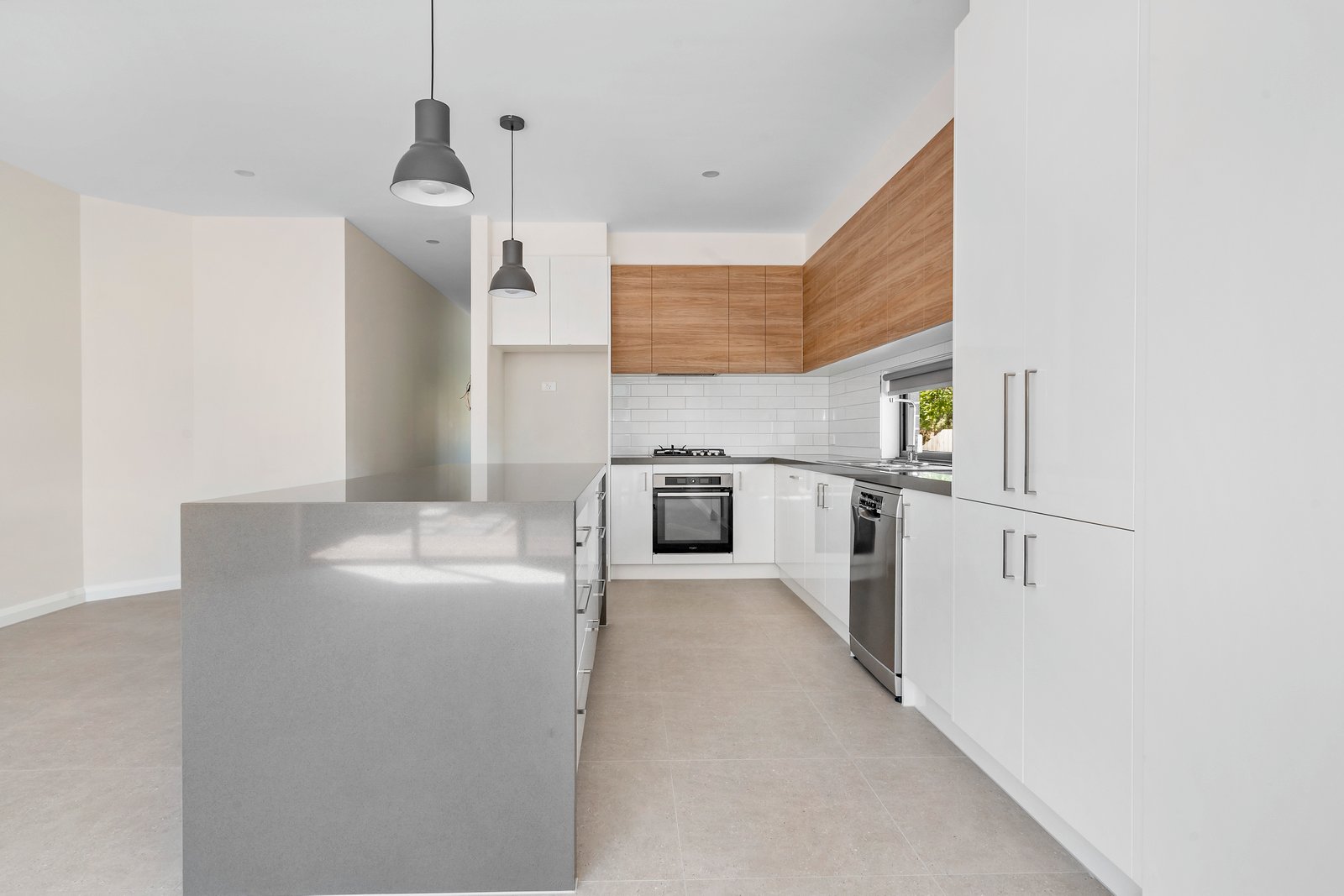 Gallery: 2/97 Kanooka Grove