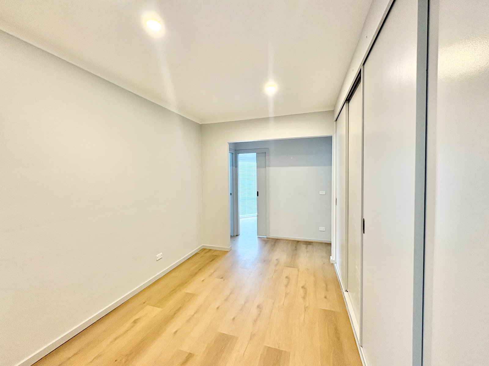 Gallery: 297 Princes Highway