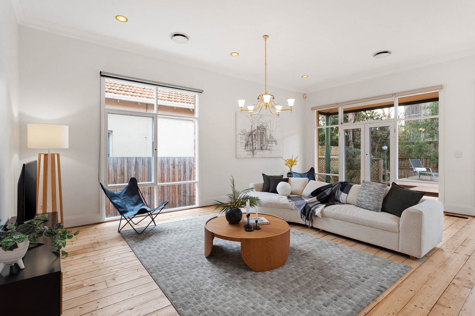 Real Estate and Property in 298 Alma Road, Caulfield North, VIC