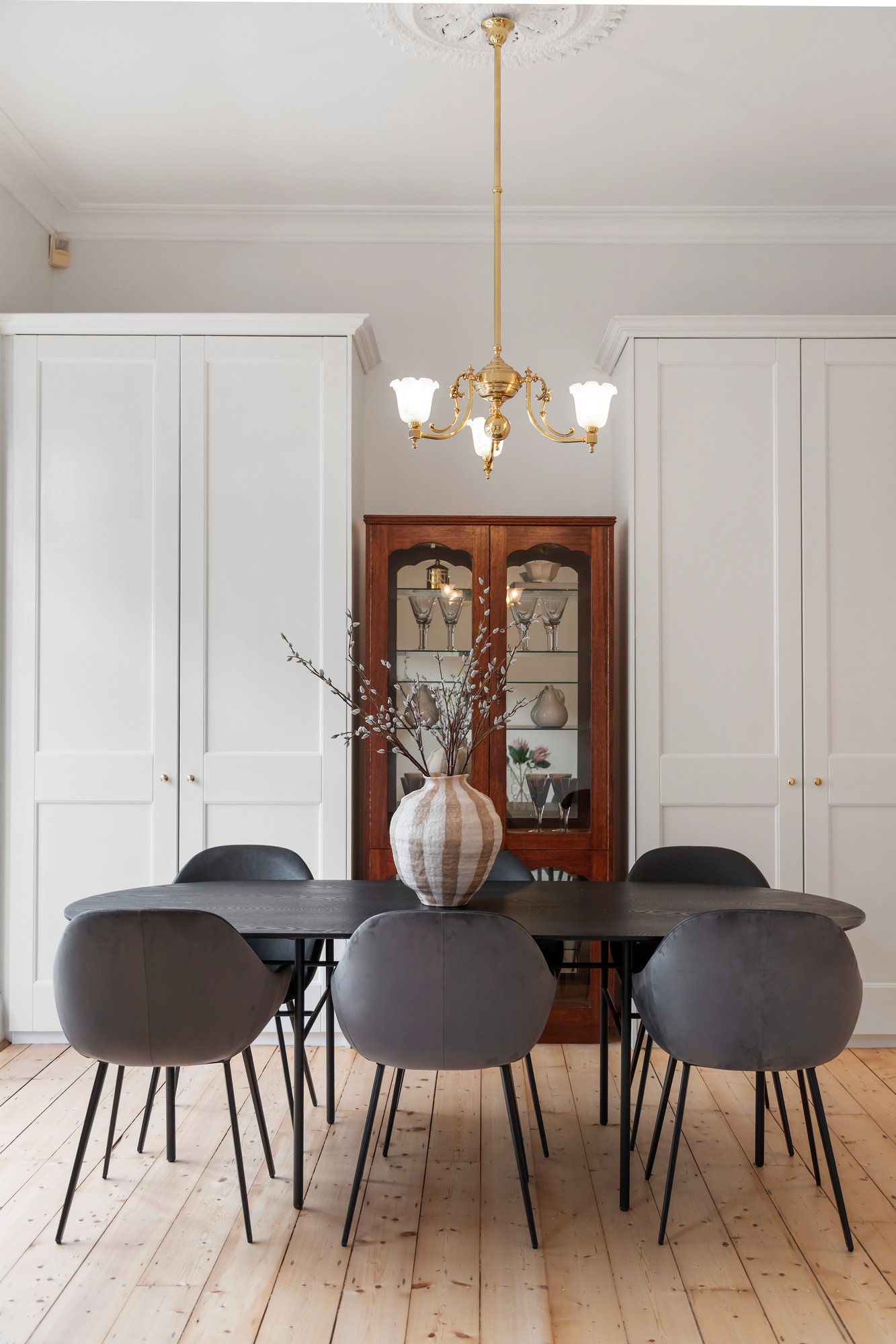 Real Estate and Property in 298 Alma Road, Caulfield North, VIC