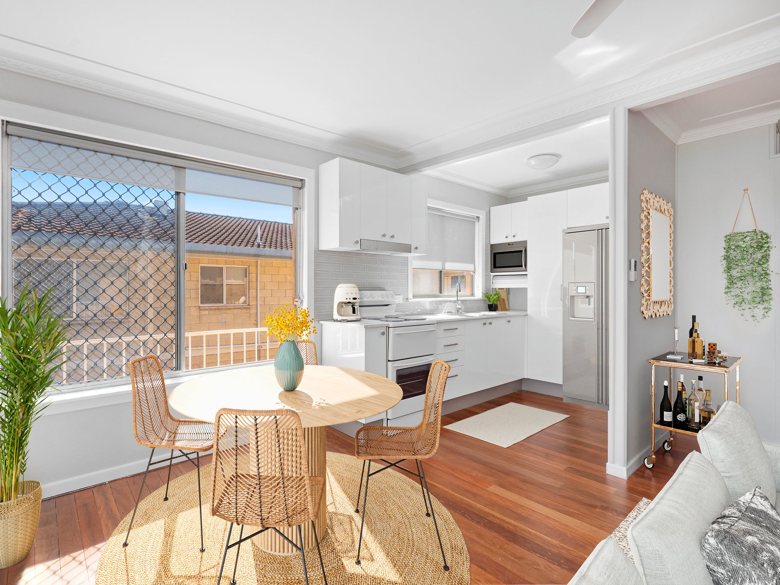 2/98 Duringan Street CURRUMBIN 1