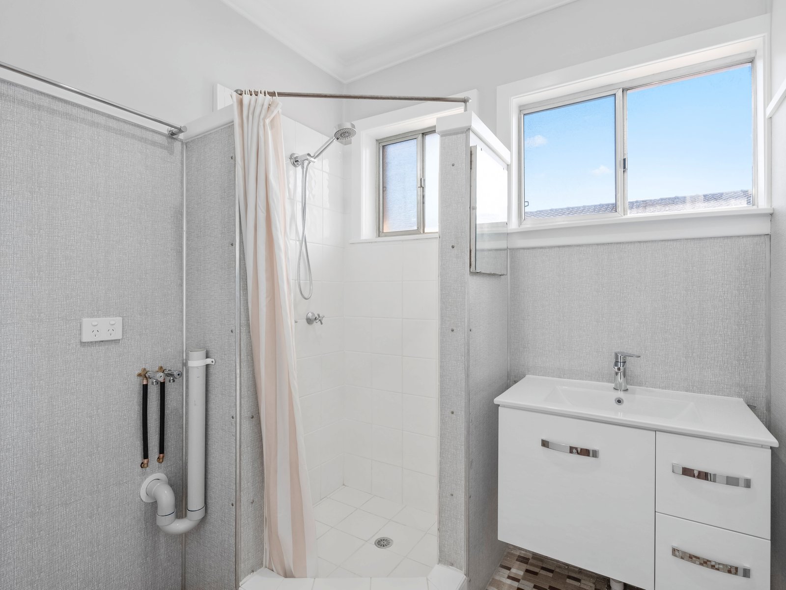 2/98 Duringan Street CURRUMBIN 11