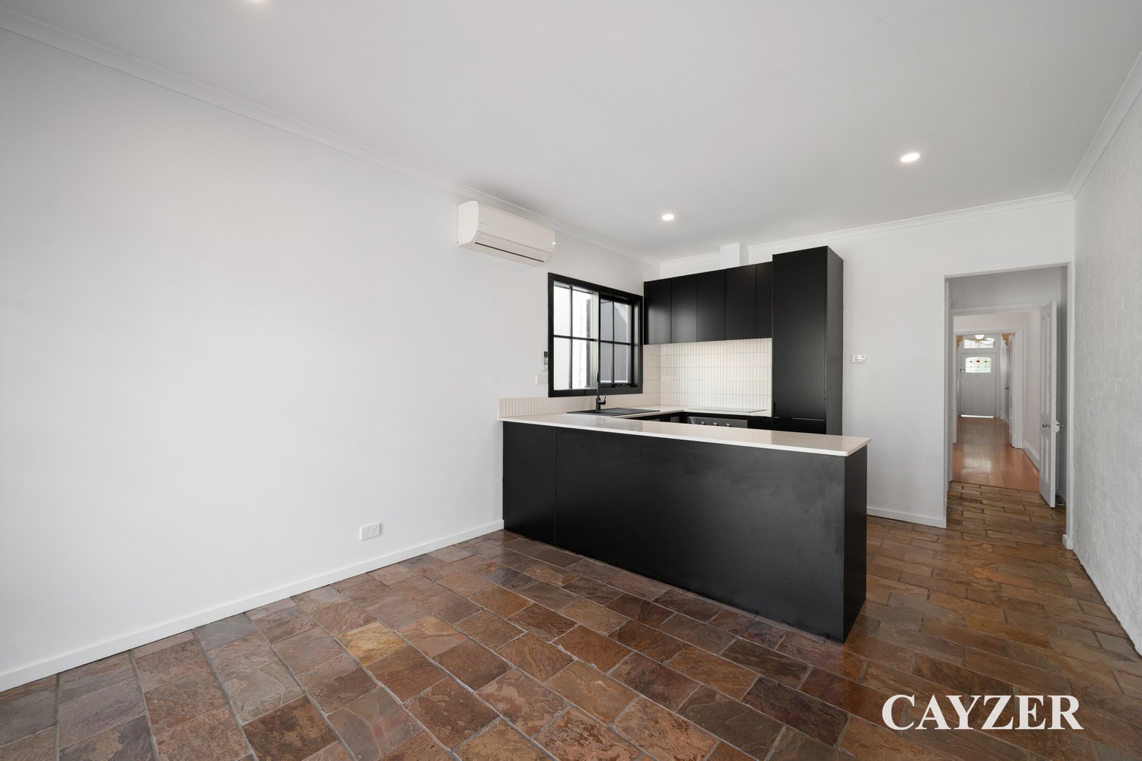Gallery: 298 Esplanade East