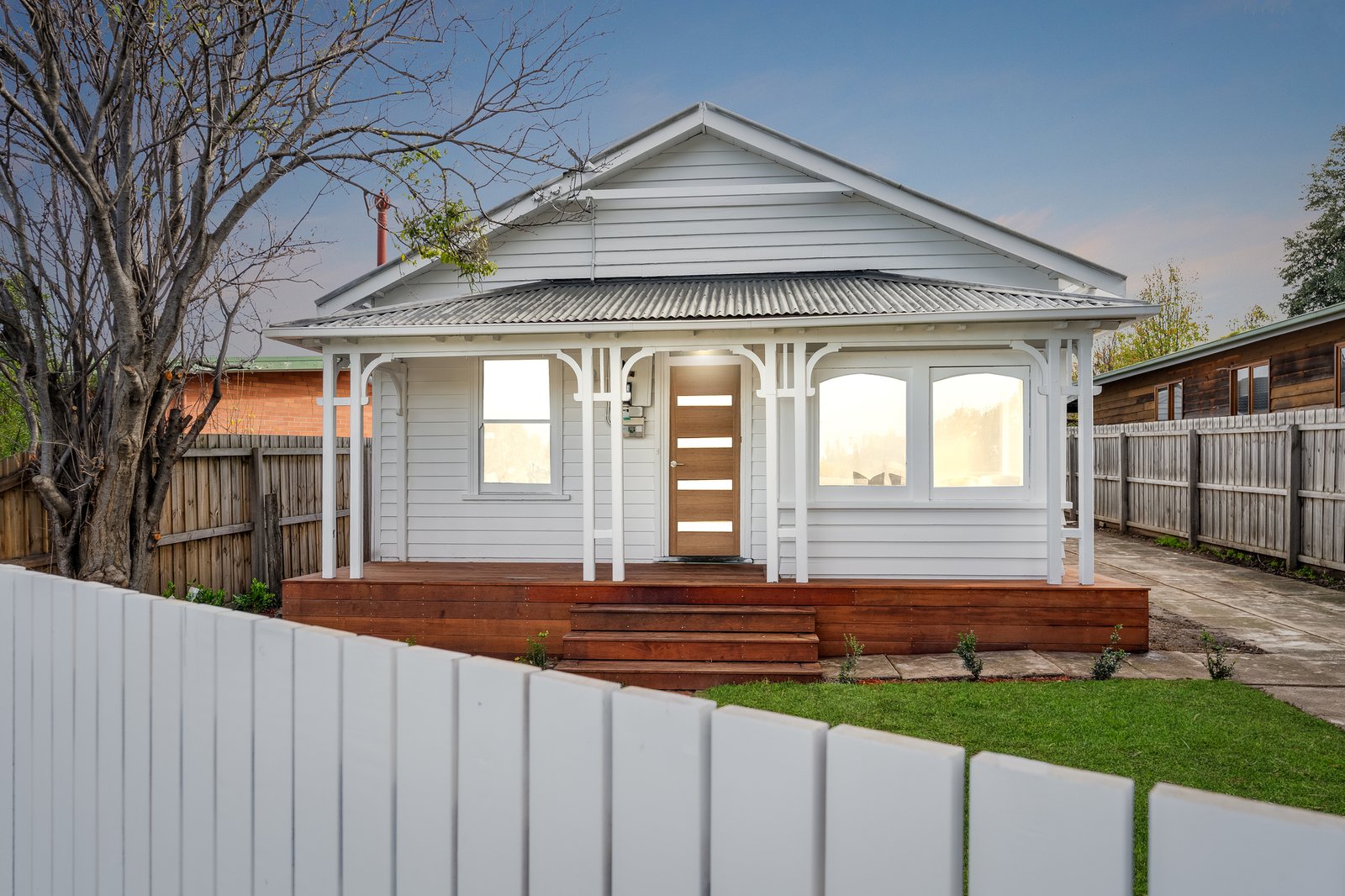 Gallery: 298 High Street